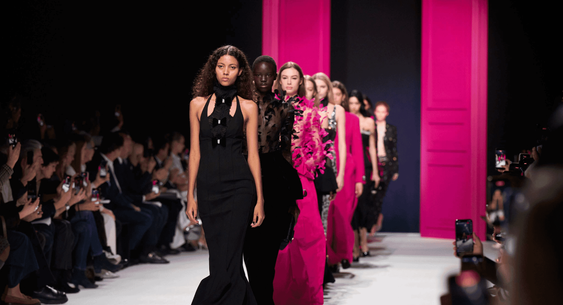 2026/2027 FASHION SHOW|Genny