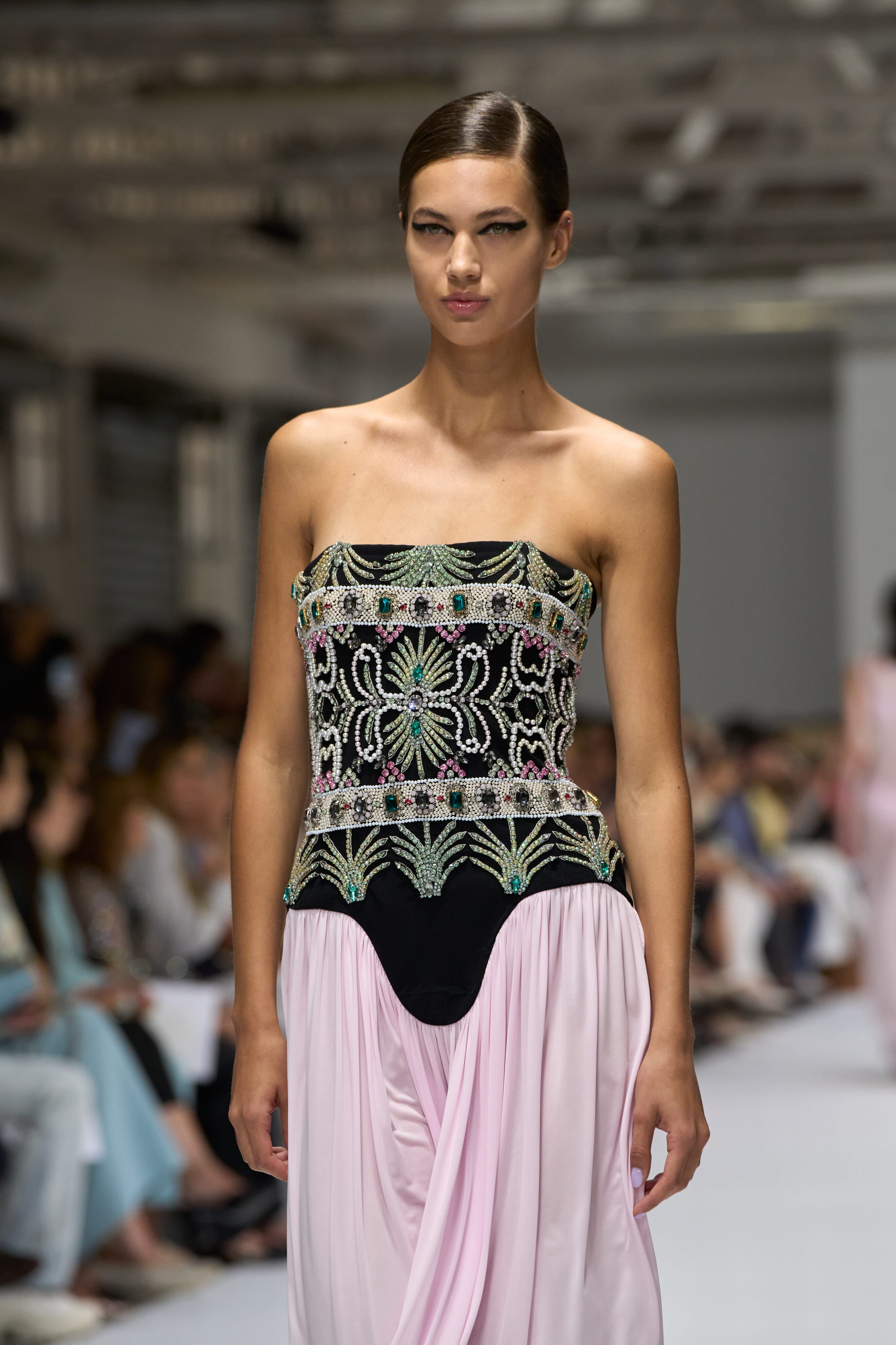 Collection Spring Summer 2025: sheath dress and women suit | Genny
